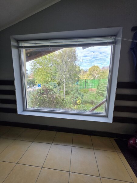 Casa cu curte de vanzare in Bucuresti, zona Lujerului, 3 camere, 130 mp utili.